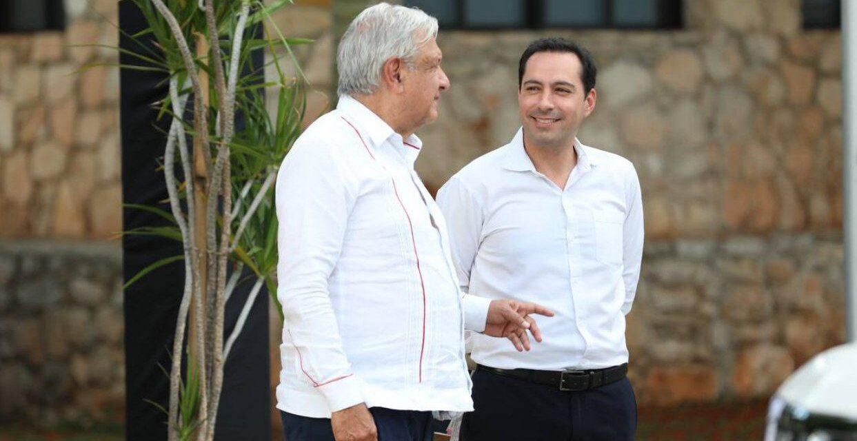 López Obrador, en visita de cada mes, se reúne con Vila Dosal