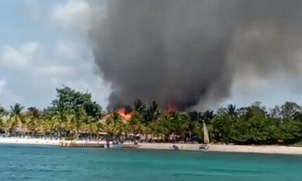 Incendio en palapa de hotel Allegro Cozumel; desalojan a turistas