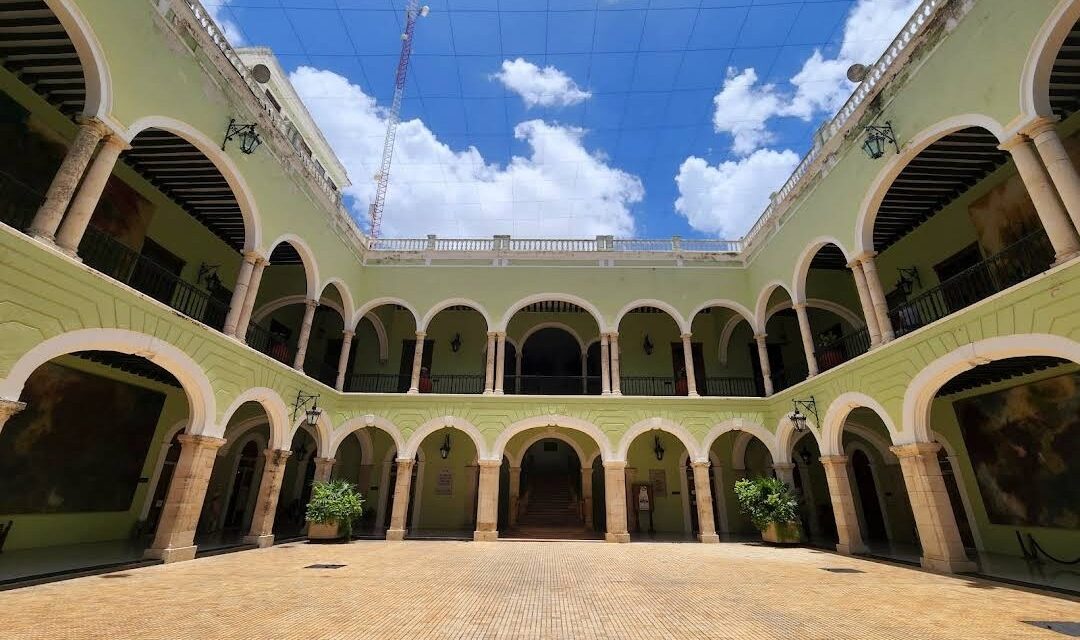 Alza salarial a burócratas en Yucatán: cinco por ciento, otra vez