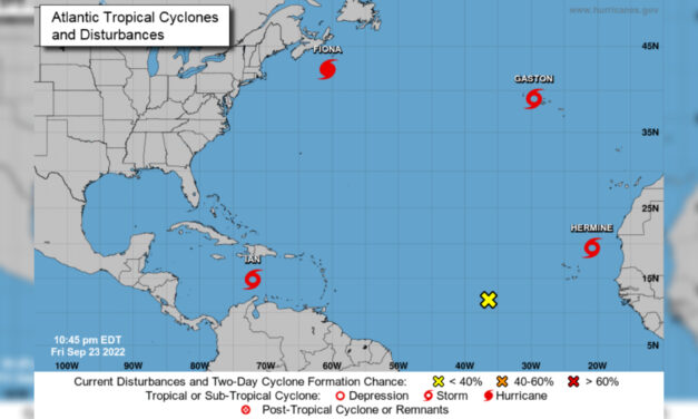 Tormenta tropical “Ian” mantiene curso fuera de México