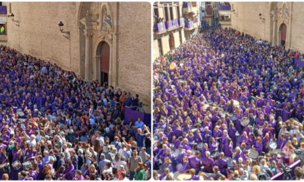 Calanda, España, con “rompida de la hora” de Semana Santa en homenaje a Carlos Saura