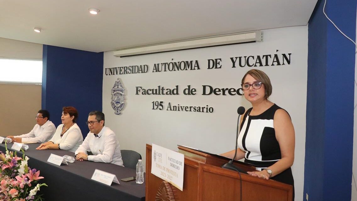 Primera mujer directora en Facultad de Derecho DE la UADY