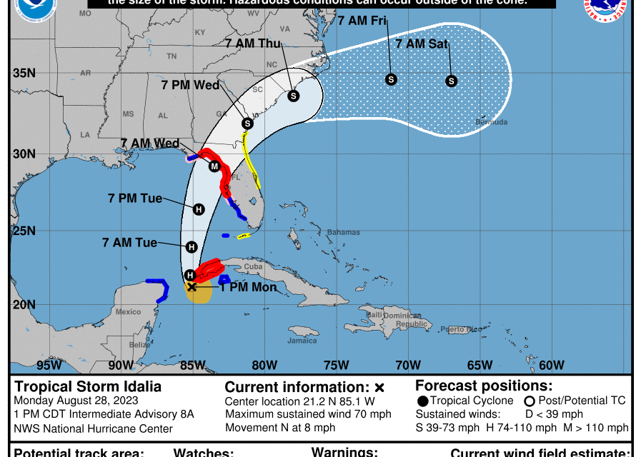 Próximo a subir a huracán Idalia se aleja de península Yucatán