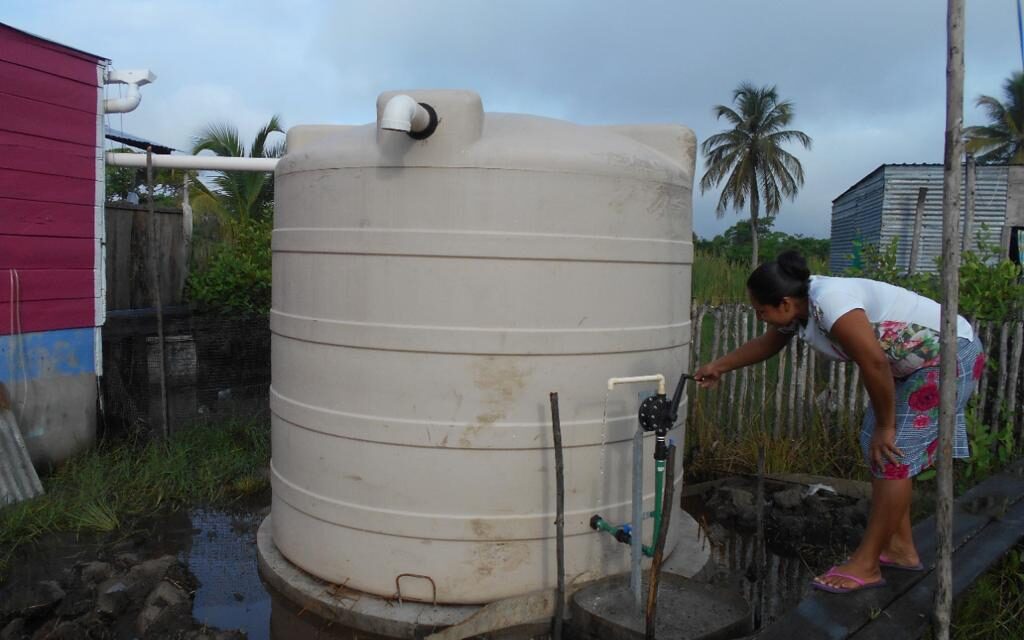 Localidades de Tzucacab recibirán 20 captadores de agua de lluvia