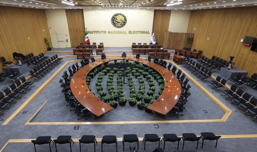 Cambian jugada a partidos: cinco mujeres y cuatro hombres a gubernaturas