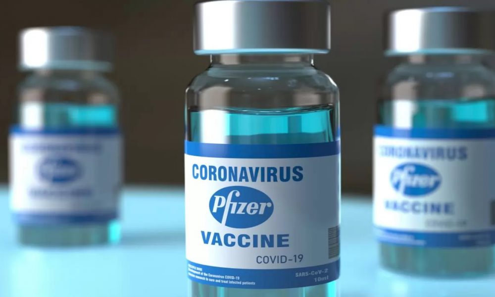 ‘Vuelan’ vacunas anti-COVID de Pfizer a la venta en Mérida; mañana llegan más