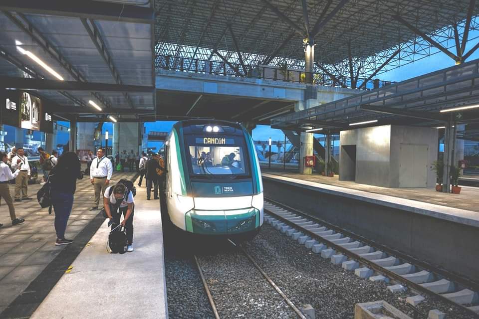 Corre Tren Maya en subtramo Cancún-Playa del Carmen