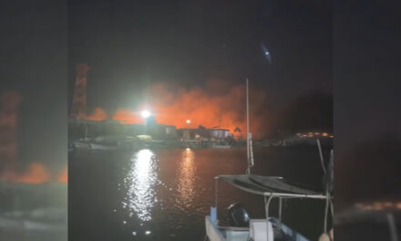 Destruyó incendio lanchas en Telchac Puerto