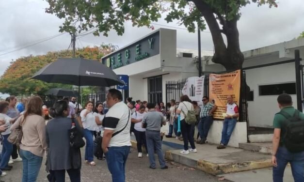 Pago de alza salarial a maestros yucatecos este viernes