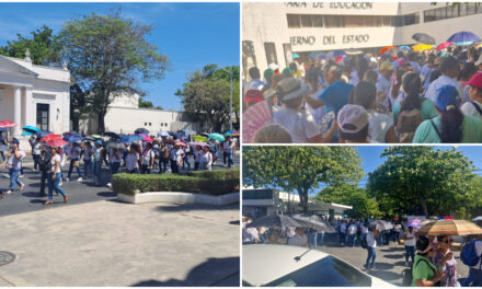 Docentes marchan en avenida Itzáes rumbo al aeropuerto Mérida