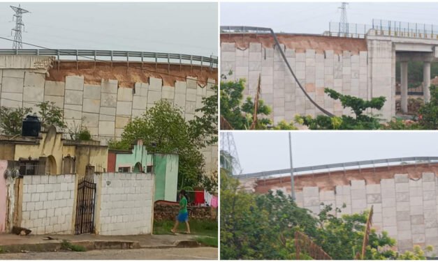 ‘Deslave’ de puente vial sobre línea del Tren Maya en Maxcanú