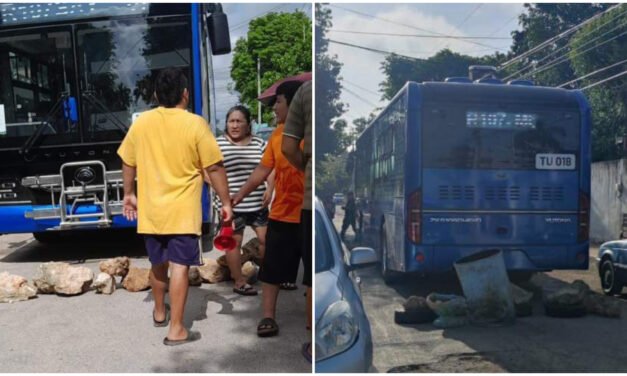 Retienen autobús de «Va y Ven» por protesta contra CFE en Mérida