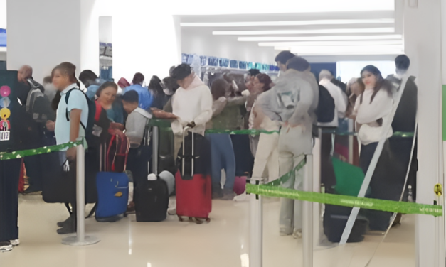 Retrasos y cancelaciones de vuelos en Mérida y Cancún por ‘apagón global’