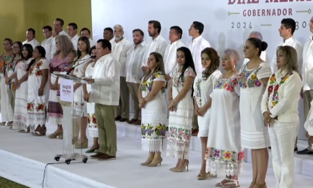 Primera parte del gabinete ampliado de «Huacho» Díaz Mena