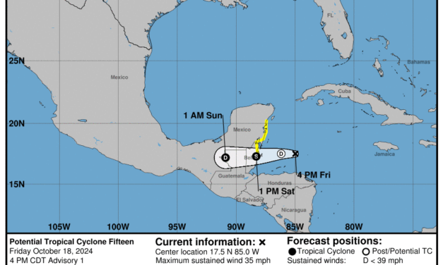Potencial ciclón tropical frente a costa sur de Quintana Roo