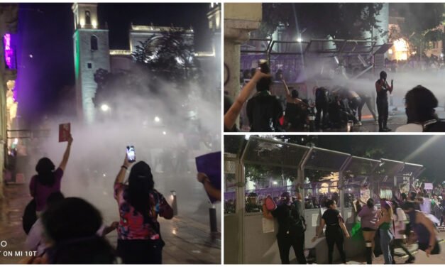 Se desbordan protestas feministas en Yucatán; chorros de agua y gas pimienta