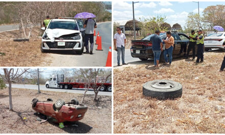 Tráiler pierde llantas que golpean vehículos en periférico sur y uno vuelca