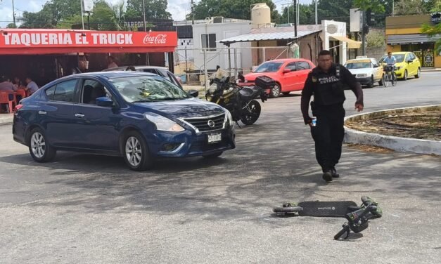 Atropellado en Scooter cerca del Hospital T1 del IMSS