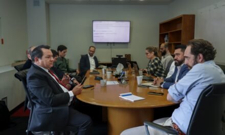 Diálogo ‘sin presiones’, contesta ‘Huacho’ a transportistas