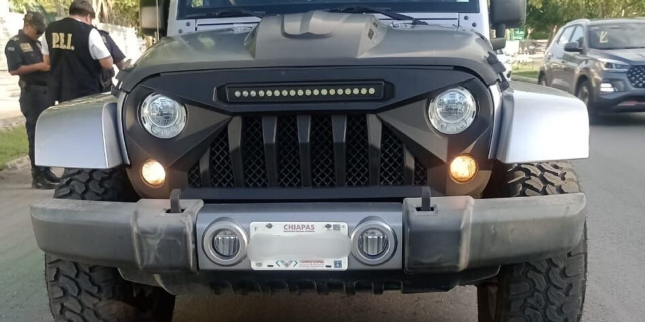 De Las Américas, adolescente acusado de lanzar huevos a vehículos