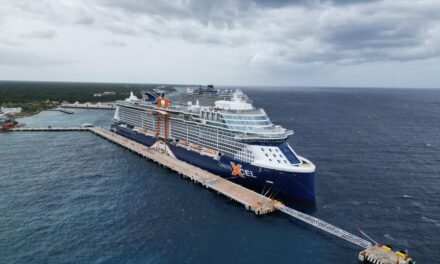 ‘Celebrity Cruises Xcel’, megabuque de superlujo en Cozumel