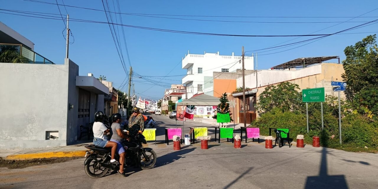 Colapso de carga en puerto Progreso por cierre de paso a tráileres