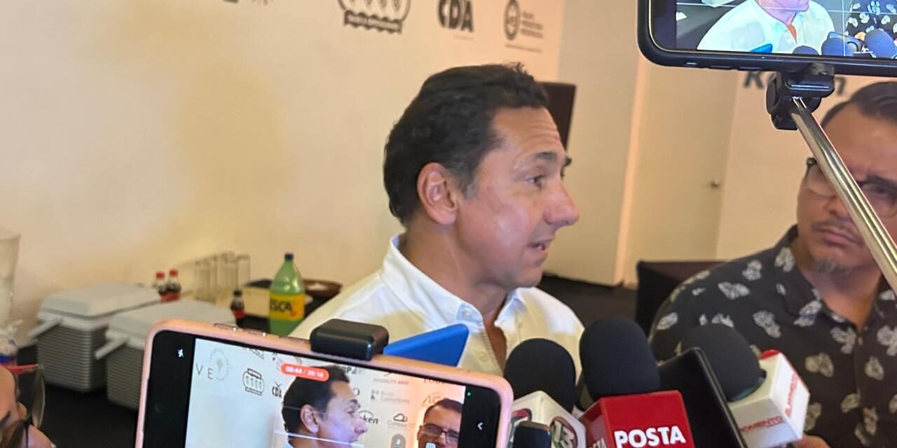 Empresarios y gobierno: Enojados, no divorciados