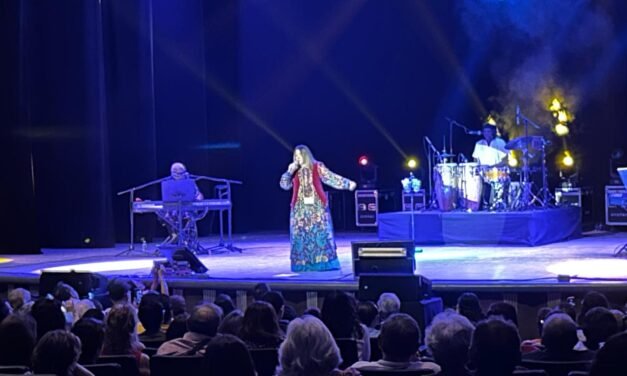 Tania Libertad, más allá del límite en memorable concierto