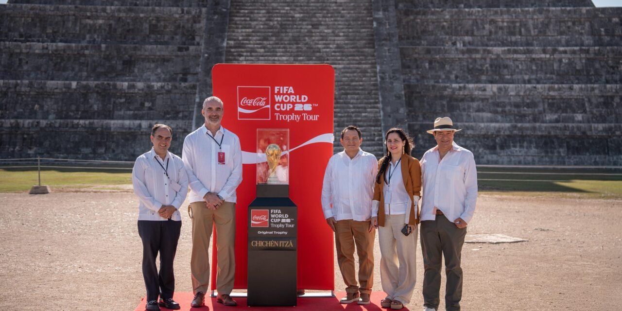 Ya está aquí el trofeo de la Copa Mundial de Fútbol