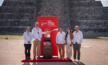 Ya está aquí el trofeo de la Copa Mundial de Fútbol
