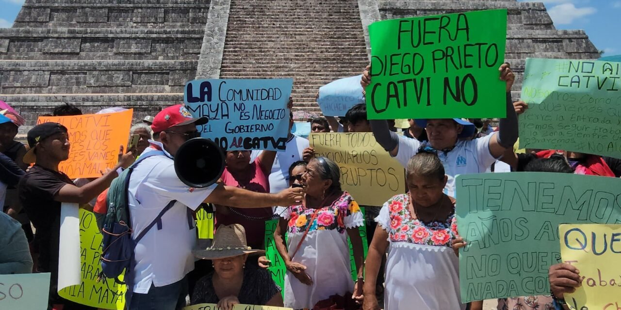 Nuevo episodio de batalla social en Chichén Itzá