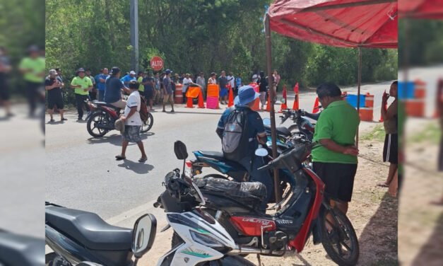 Rompen ‘cierre oficial’ en Chichén Itzá y dan paso gratuito a turistas