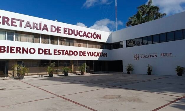 Retraso de SEGEY perjudica a alumnos en Kanasín