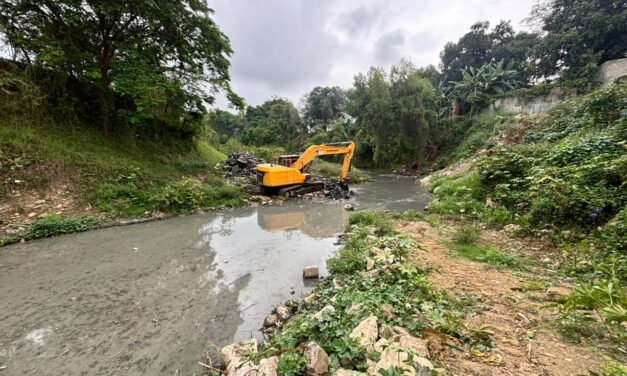 Lluvias y derrumbes azotan de nuevo en Hidalgo