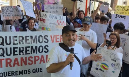 ‘Nos han dado largas…’.- Mamá de Preparatoria 13 de Mérida