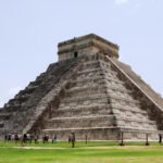 ¿Depuración de guías de turistas en Chichén Itzá?