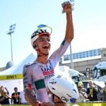 Histórico: Isaac del Toro conquistó segunda etapa del Tour de Francia