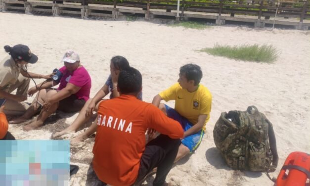 Paseo y chapuzón estuvieron cerca de acabar mal en puerto Progreso