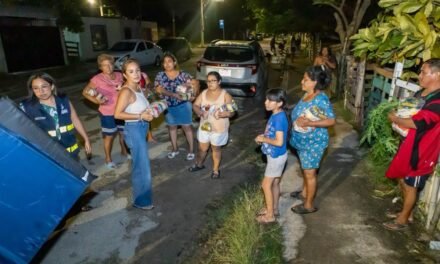 Afectados por fuego en colonia Renacimiento reciben ayuda